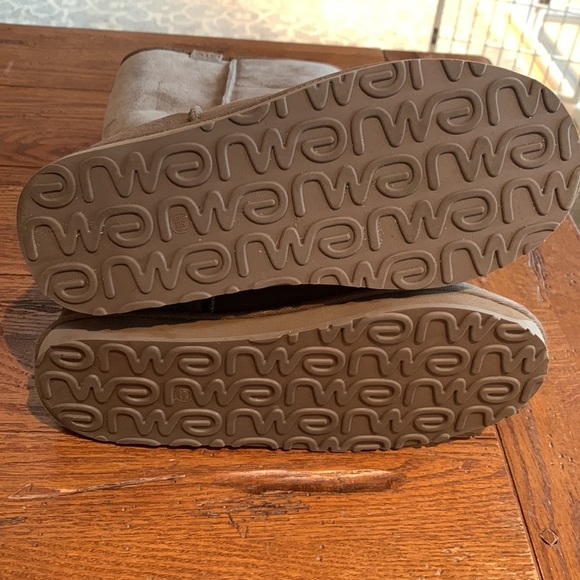 EMU Stinger Hi Women’s Genuine Sheepskin Boots Mushroom Gray Size 9 - Picture 10 of 13